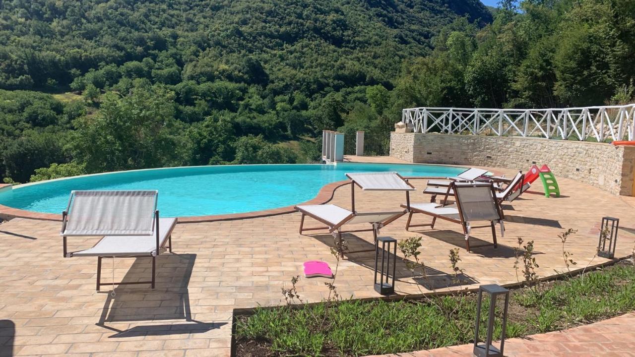 Agriturismo Pompagnano エクステリア 写真