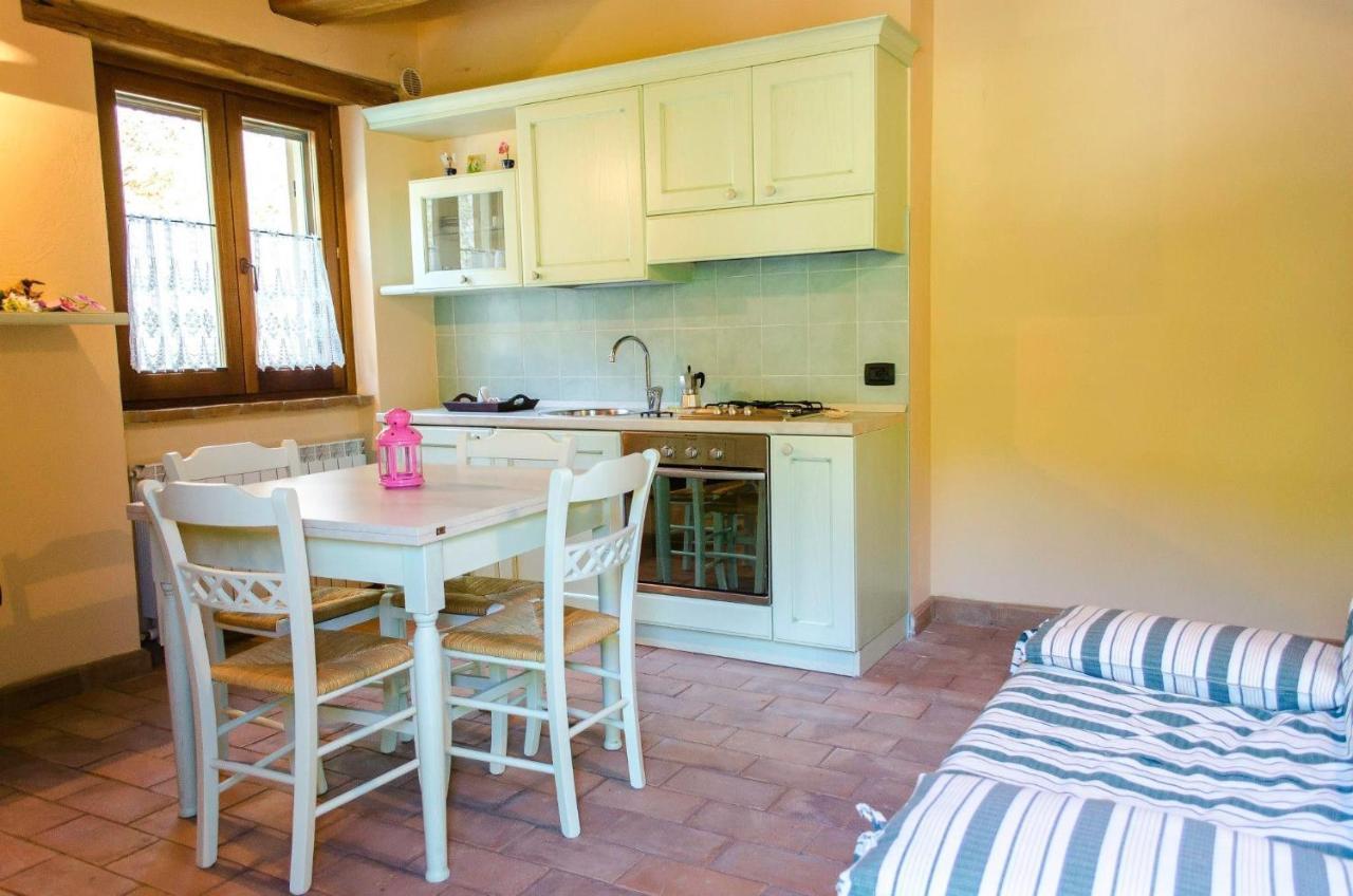 Agriturismo Pompagnano エクステリア 写真